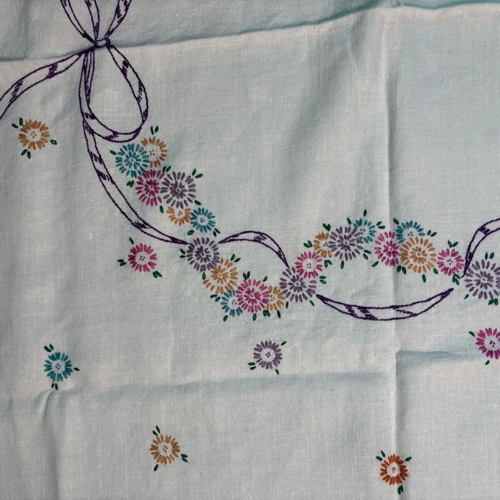 vintage hand embroidered linen tablecloth